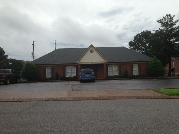 780 Walnut Knoll Ln, Cordova, TN 38018